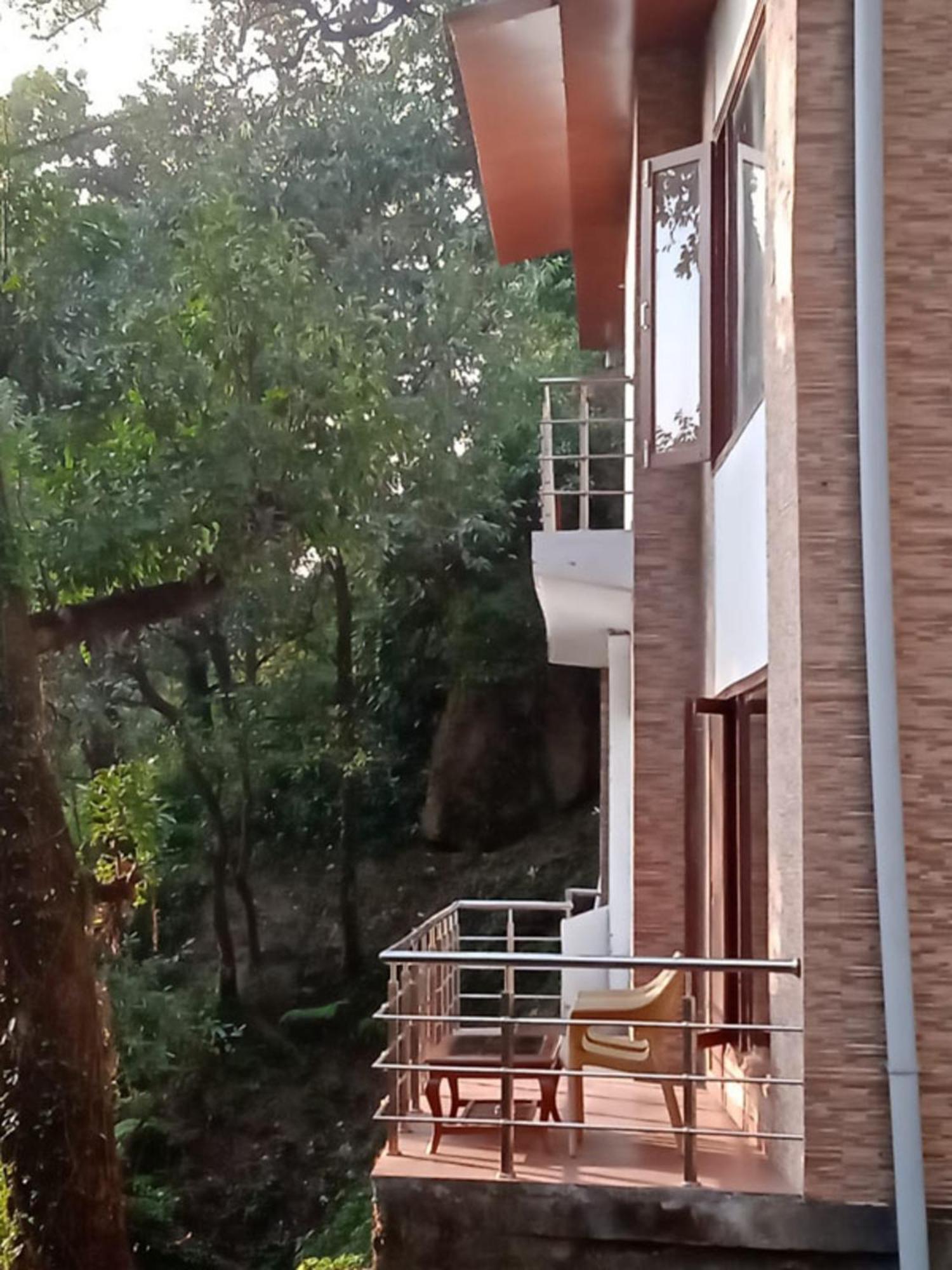 Aura Stays By Mm Hotel Mussoorie Bagian luar foto