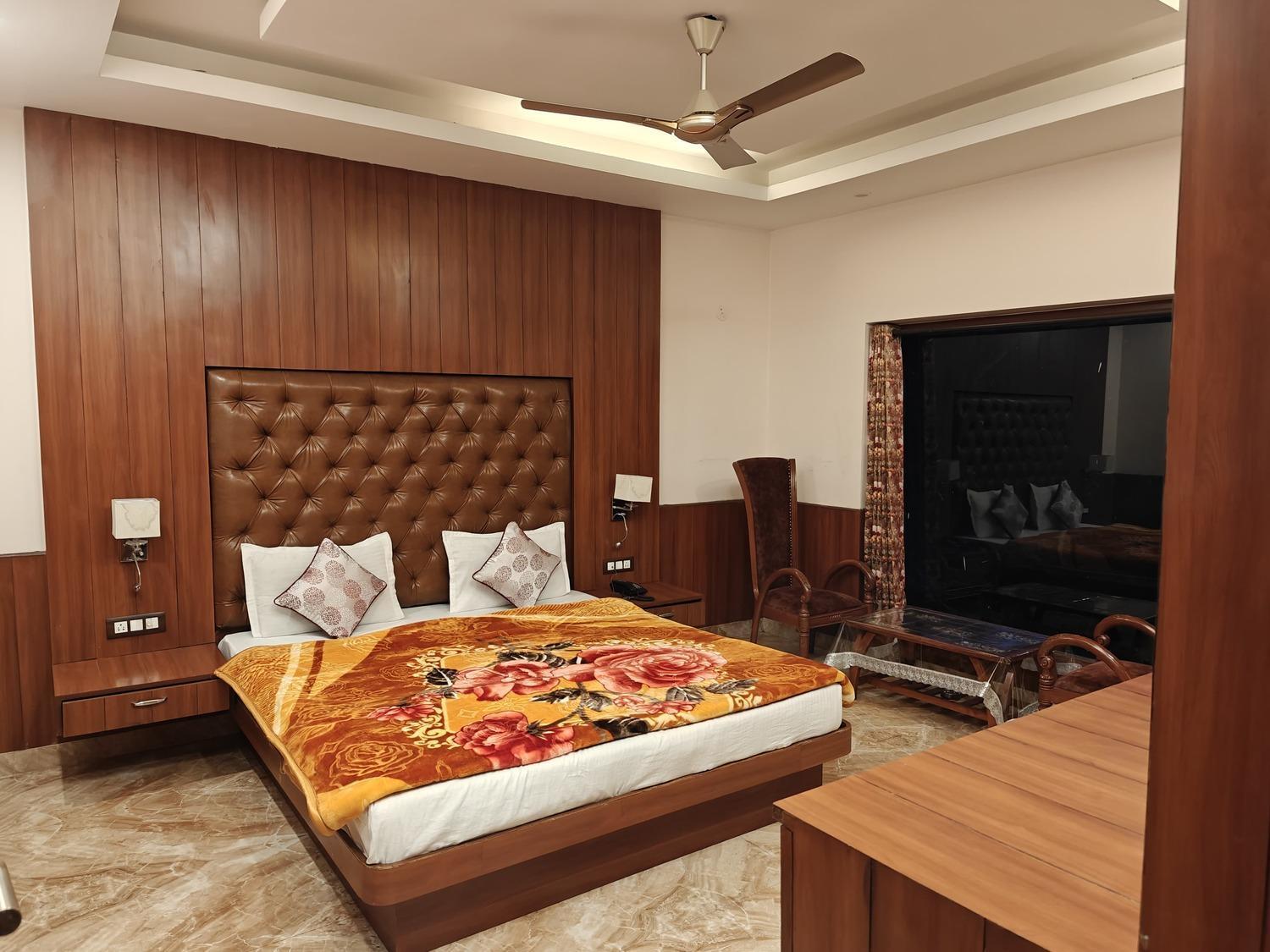 Aura Stays By Mm Hotel Mussoorie Bagian luar foto
